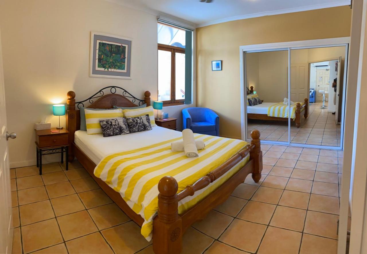Tropical One Bedroom Apartment At The Mediterranean 포트 더글라스 외부 사진